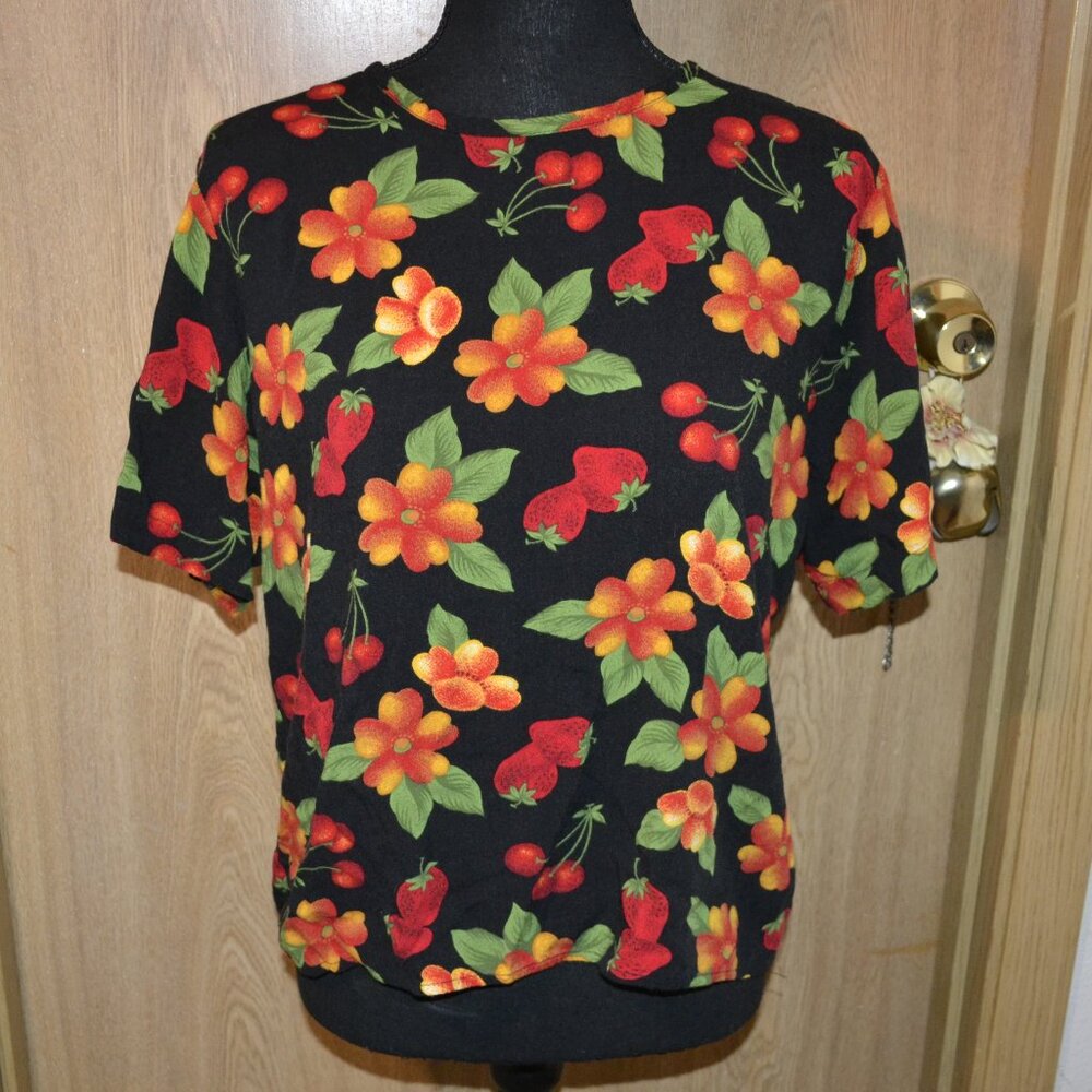 Sag Harbor Strawberry Floral Tomato Fruit Garden Spring Print Black Top